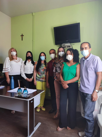 Equipe da GRS Pirapora e o Secretário Municipal de Saúde de Várzea da Palma, Ronaldo Soares Campelo