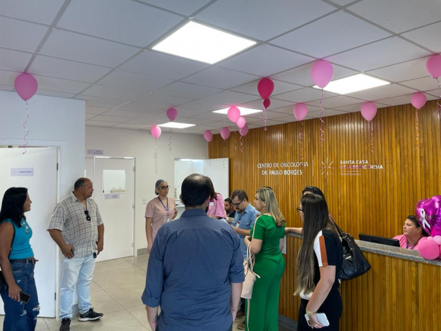 Visita ao setor de oncologia da Santa Casa de Misericórdia de Patos de Minas