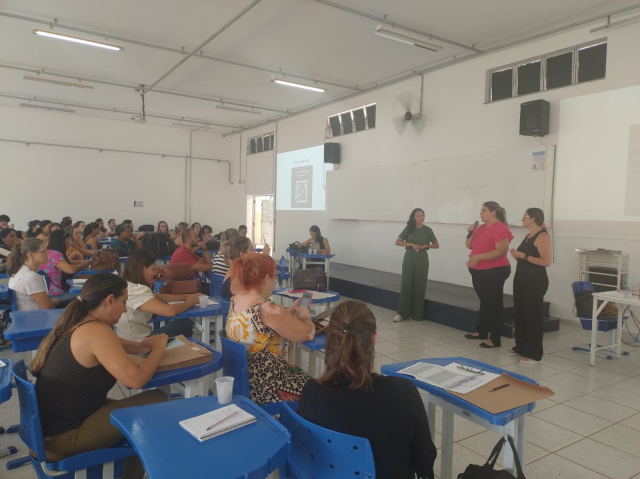 24.11.2023-Varginha-roda-de-conversa1