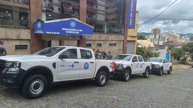 Equipe da SRS Varginha realiza vistoria nos veículos contratados